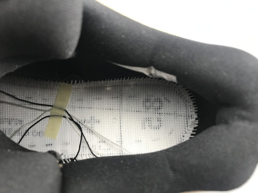 UA AIR JORDAN WMNS AIR JORDAN 4 RETRO "MUSHROOM"