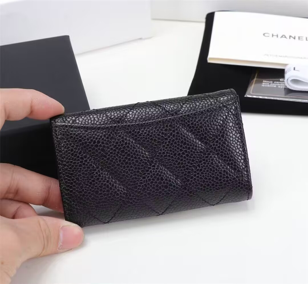 Ch**el key holder