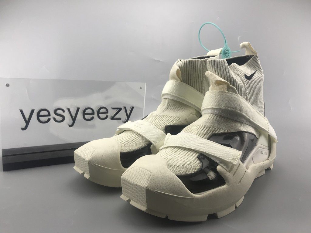 UA NIKE W FREE TR FLYKNIT 3 / MMW