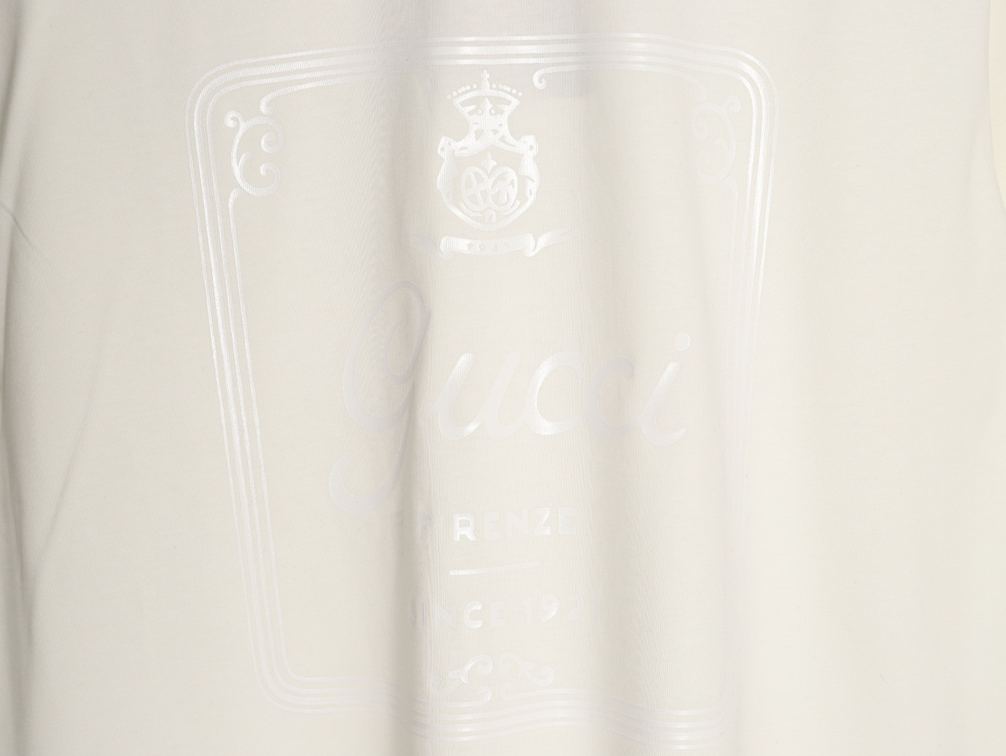 GUCCI GUC Short-sleeved T-shirt