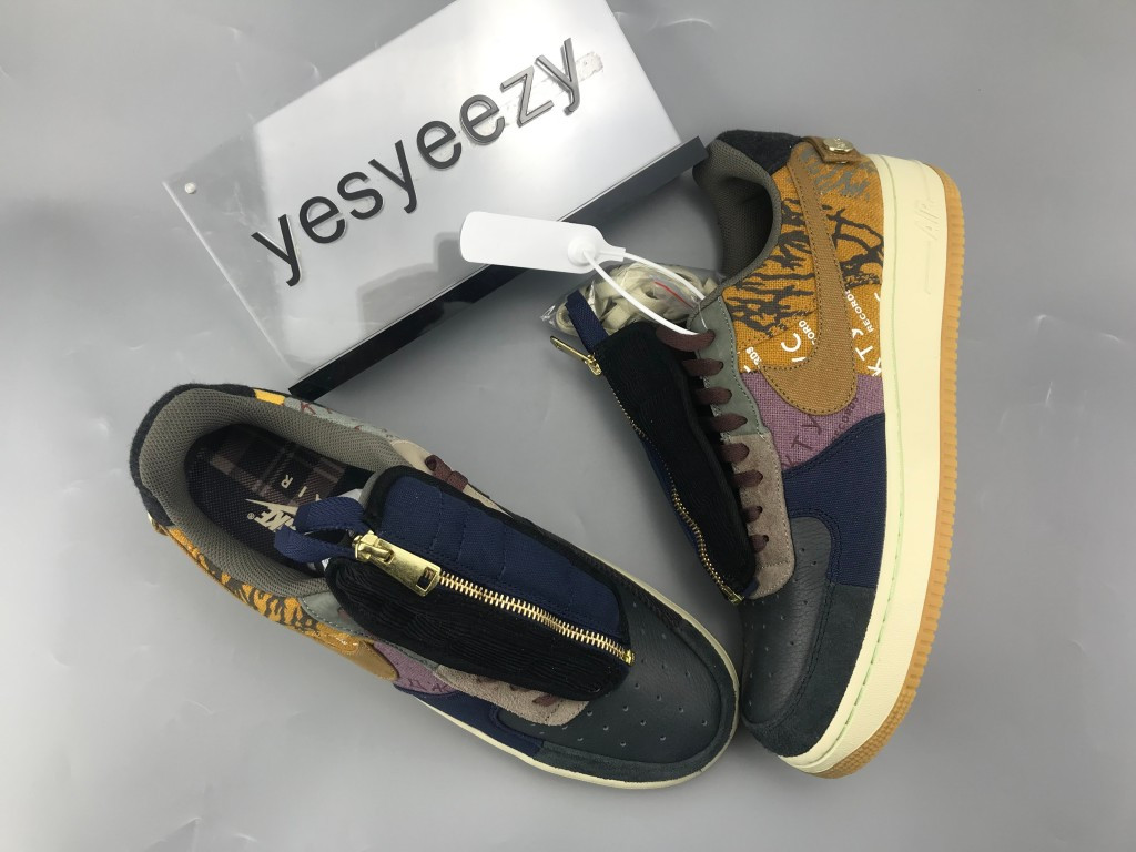 UA TRAVIS SCOTT X NIKE AIR FORCE 1 LOW "CACTUS JACK"