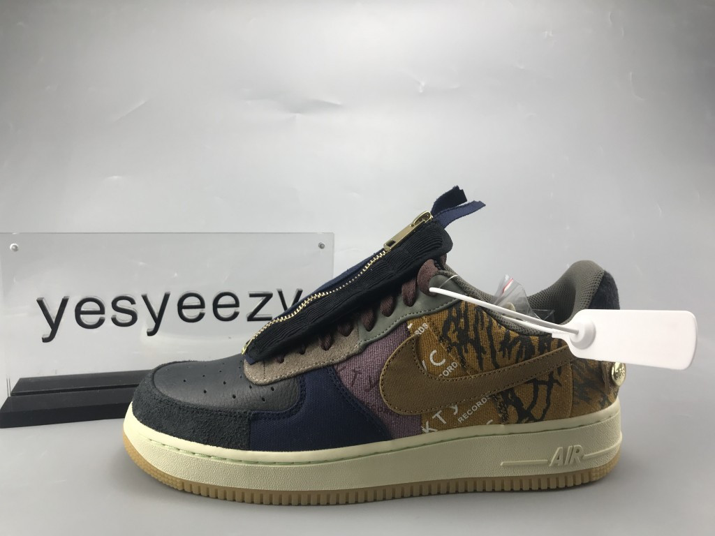 UA TRAVIS SCOTT X NIKE AIR FORCE 1 LOW "CACTUS JACK"