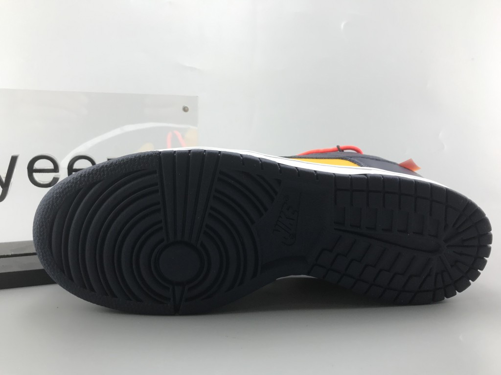 UA NIKE OFF-WHITE X DUNK LOW "UNIVERSITY GOLD"