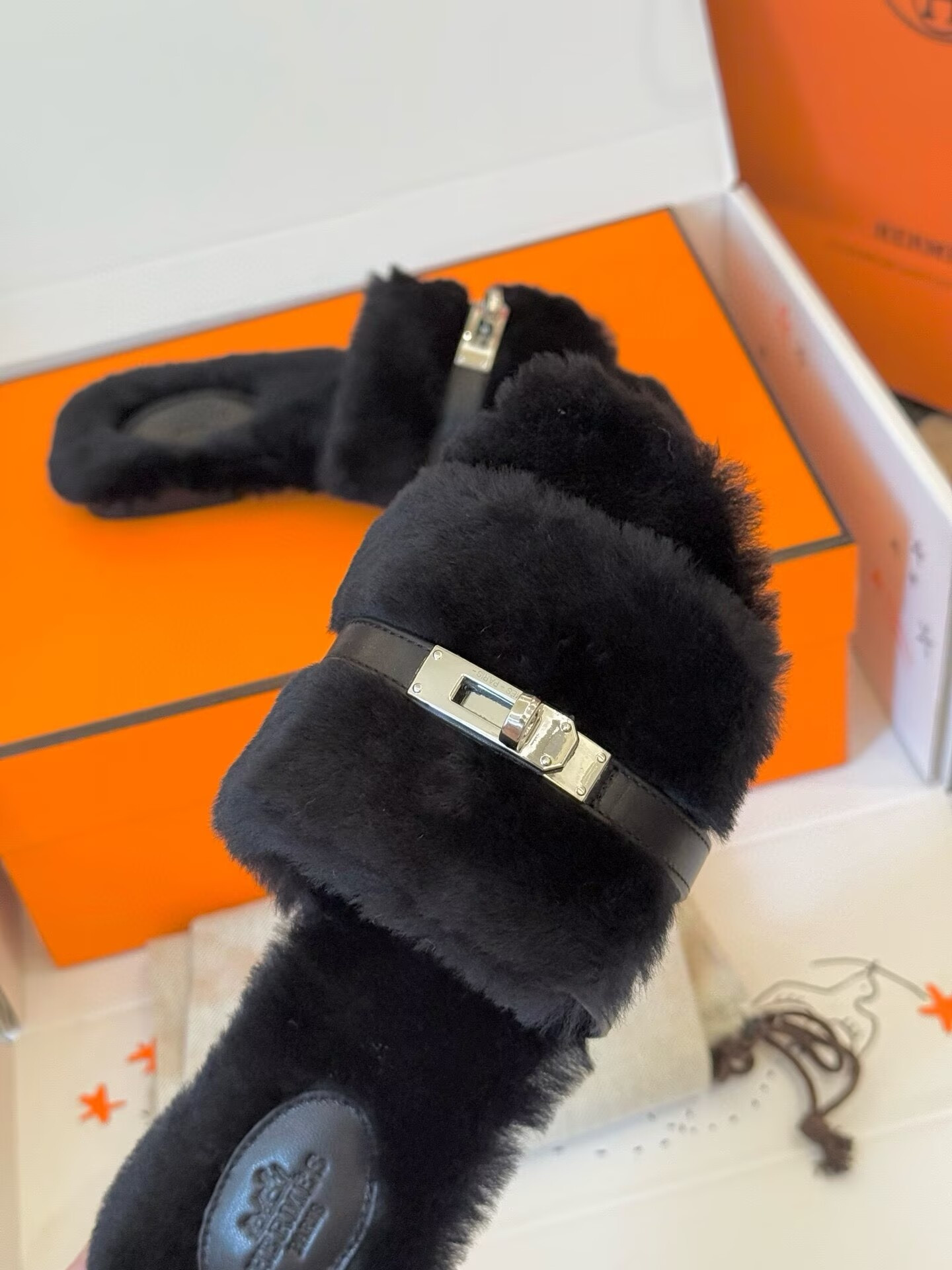 UA H**me5 Giulia Sandal