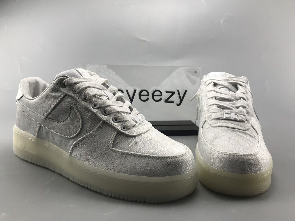 UA NIKE AIR FORCE 1 PRM CLOT "CLOT"