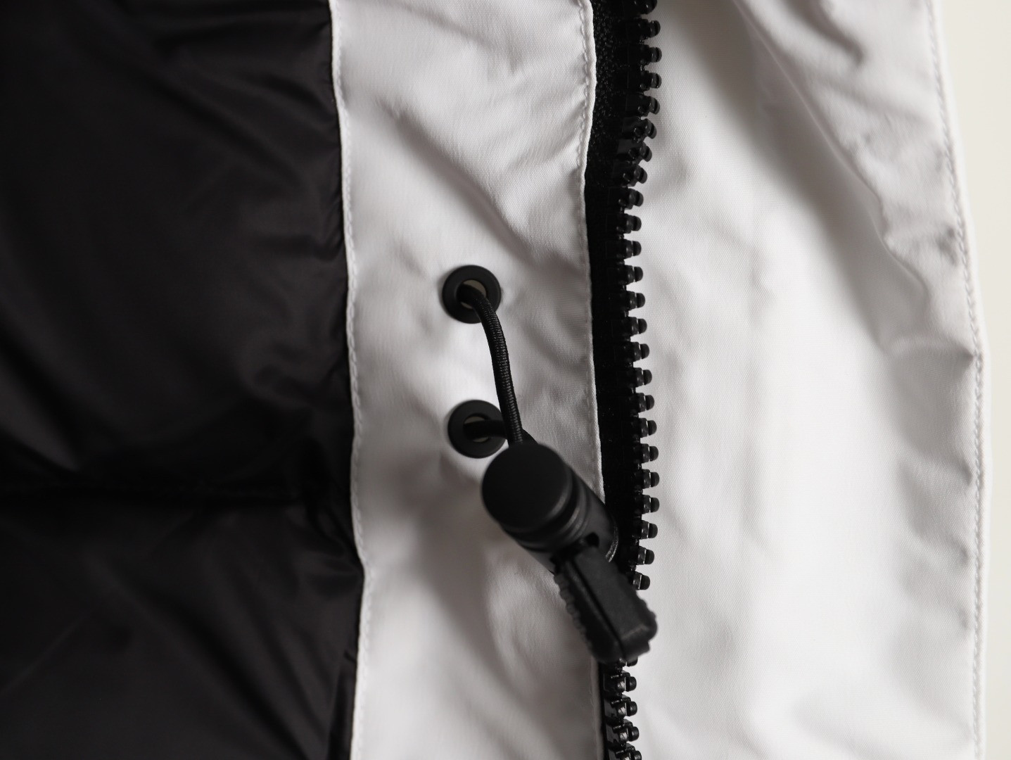 HELLY HANSEN Puffer jacket