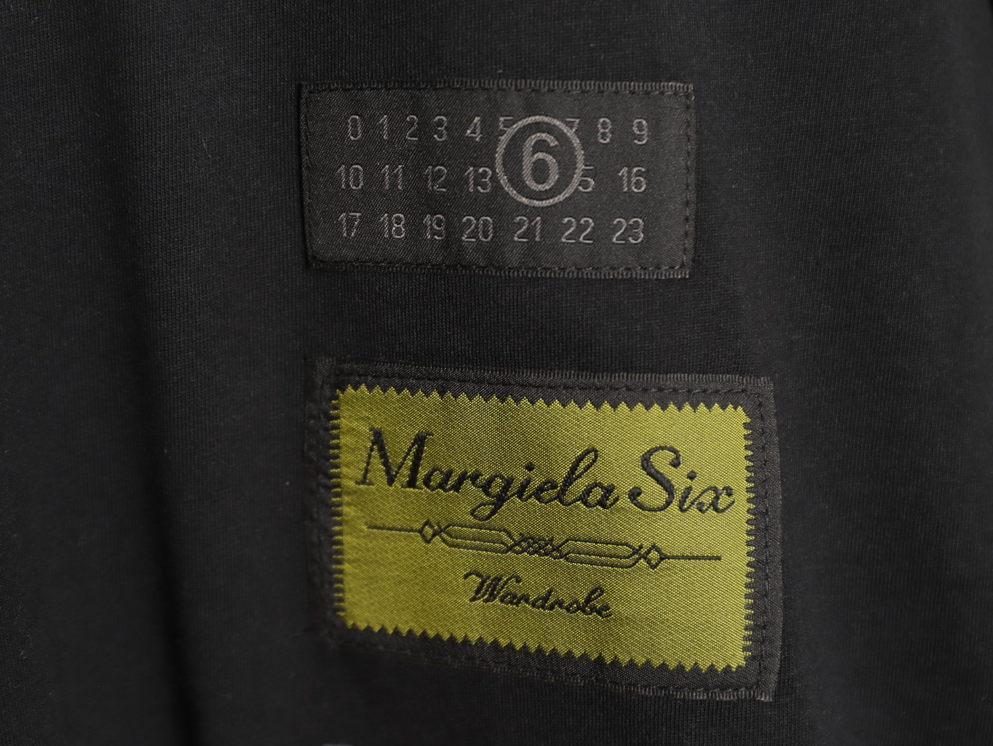 MAISON MARGIELA MM6 Short-sleeved T-shirt