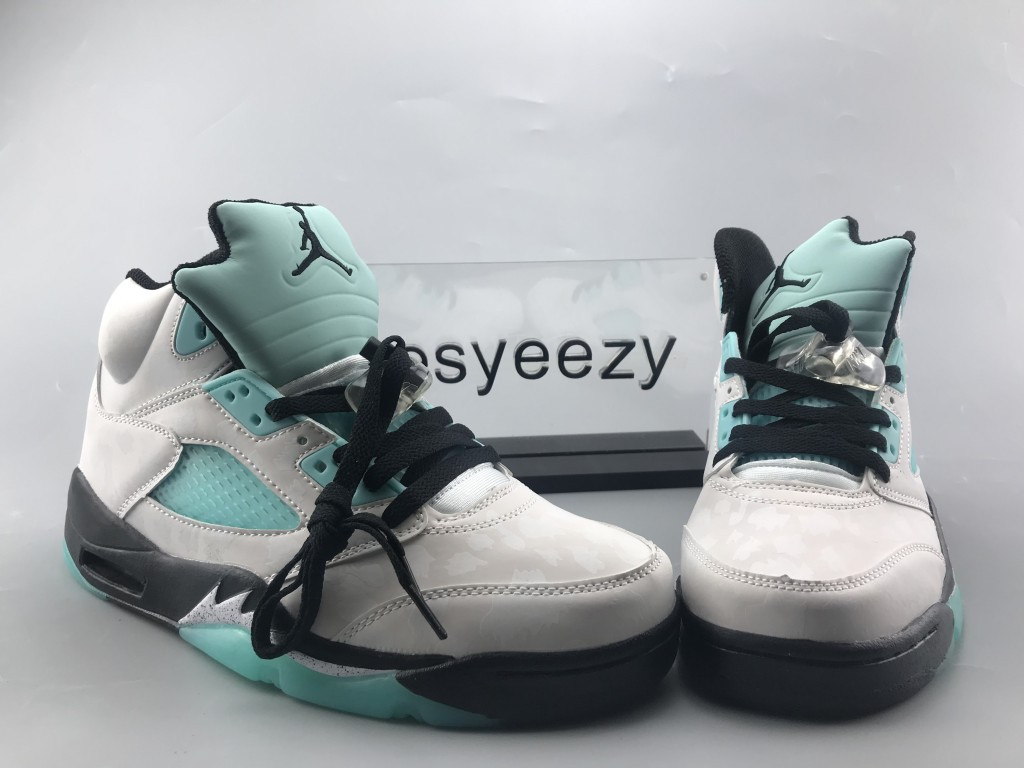 UA AIR JORDAN 5 RETRO ISLAND GREEN