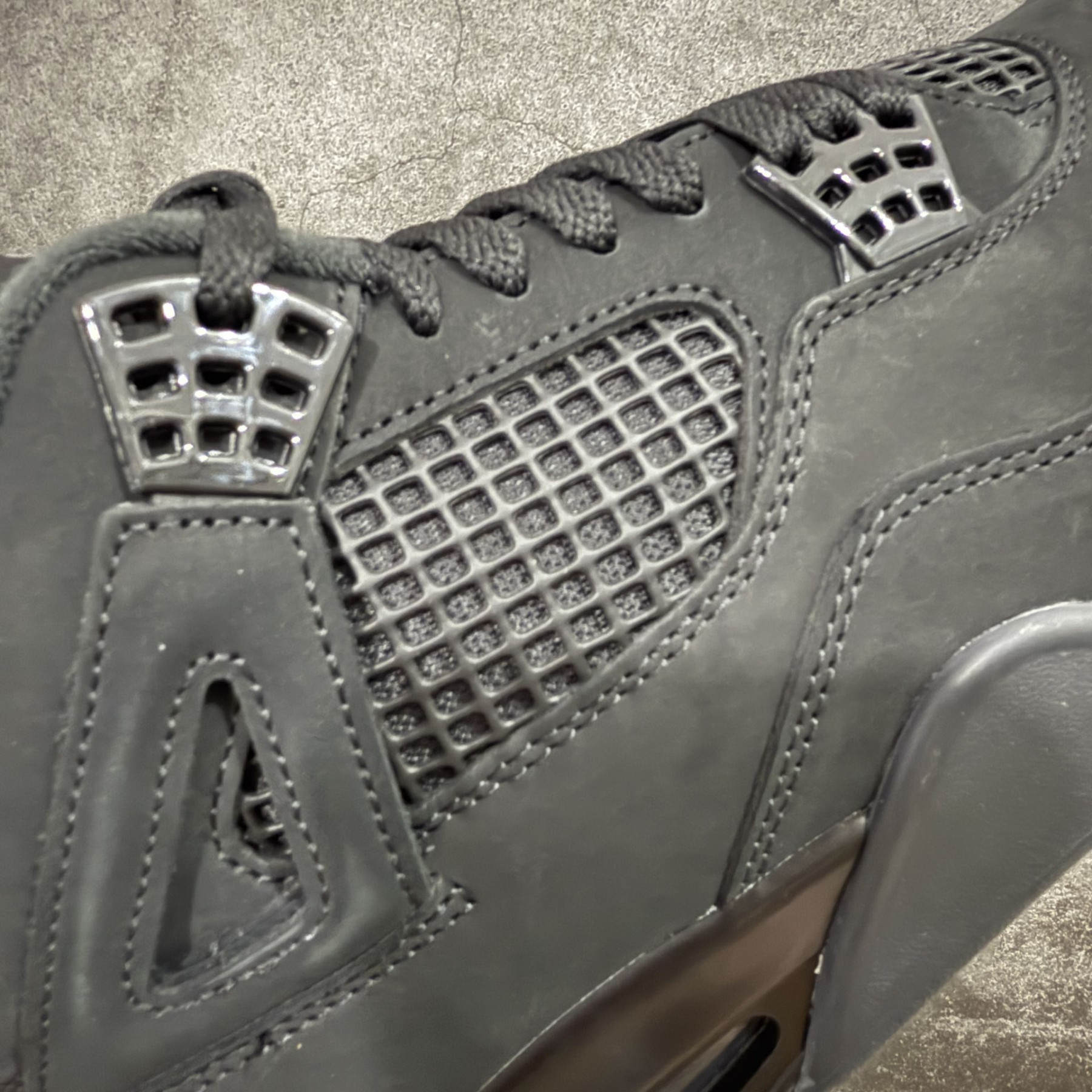 UA Air Jordan 4 Retro Black Cat 2025