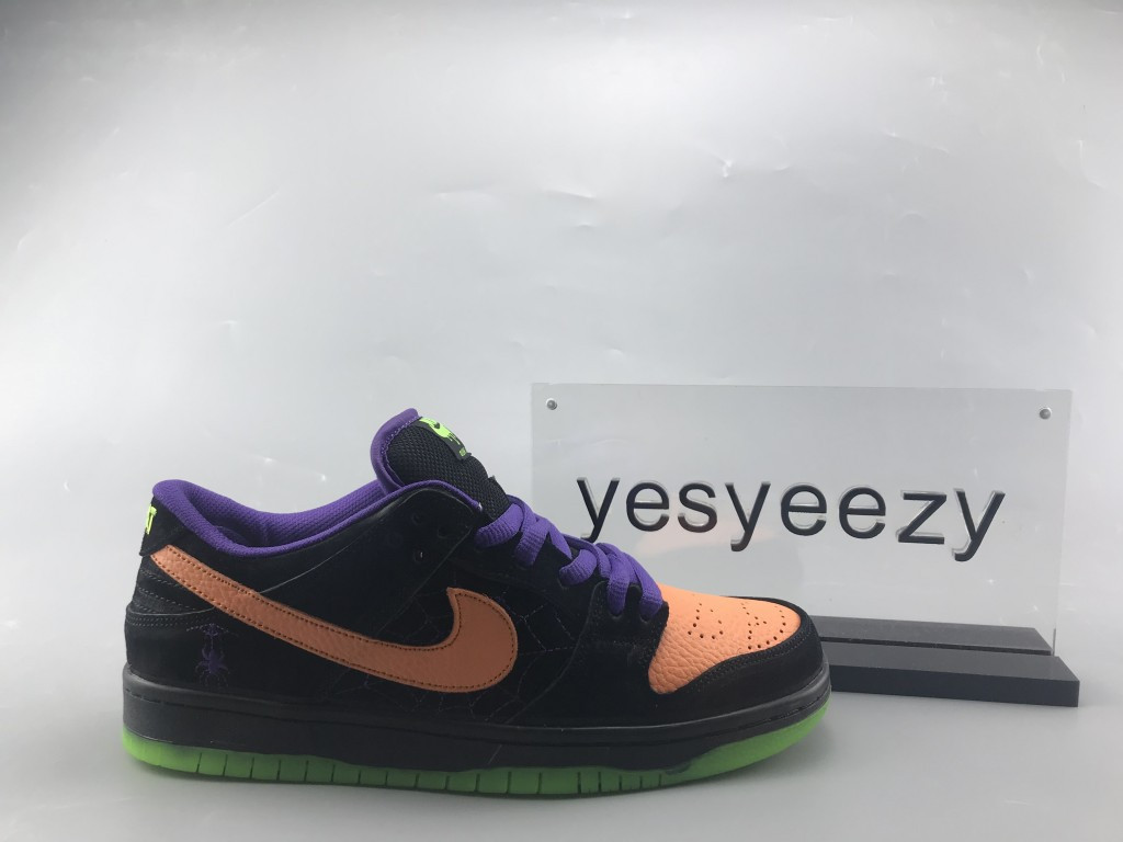 UA NIKE DUNK LOW SB "NIGHT OF MISCHIEF"