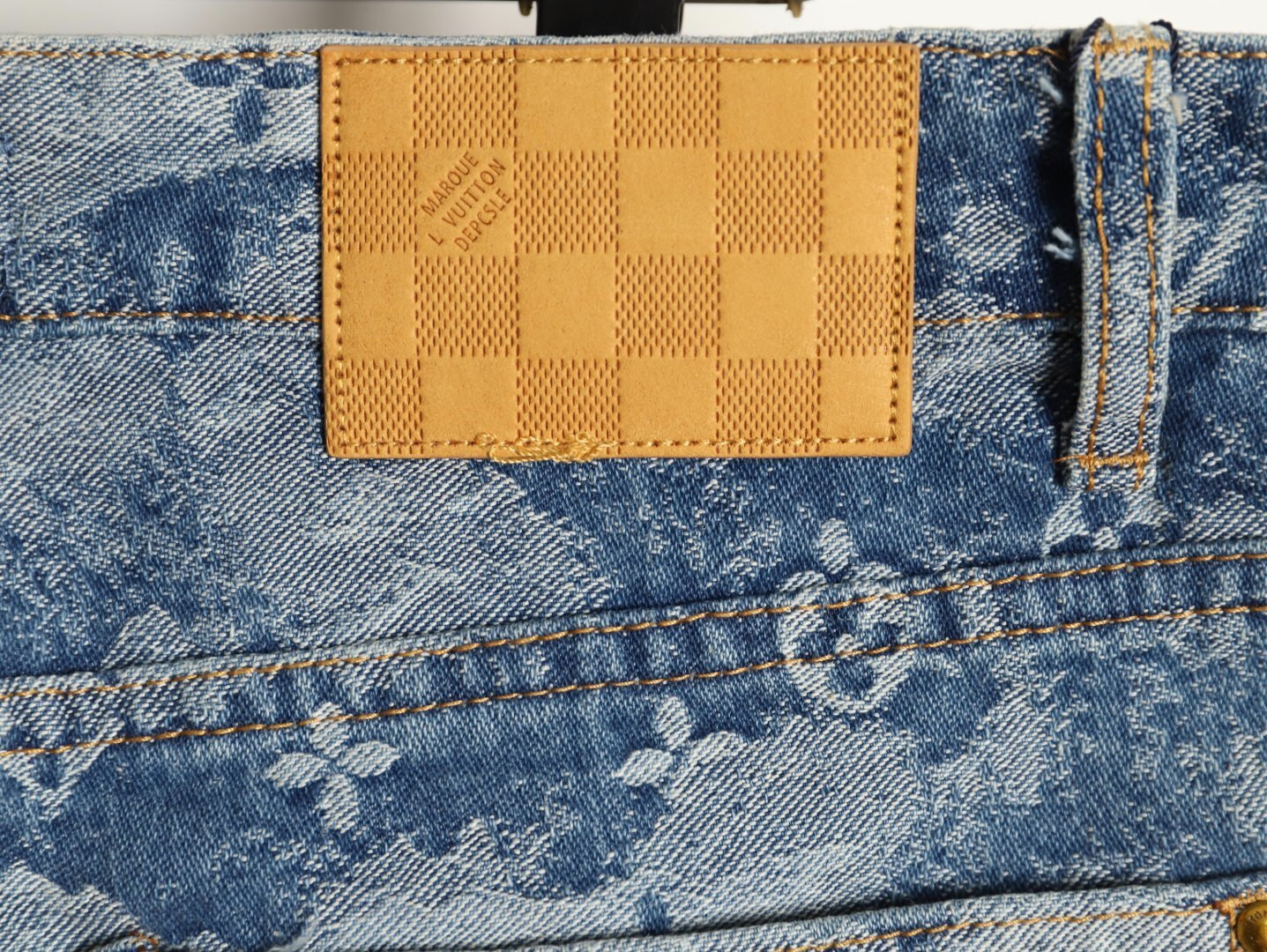 L0vis Vvtt0n LV Jeans Suit