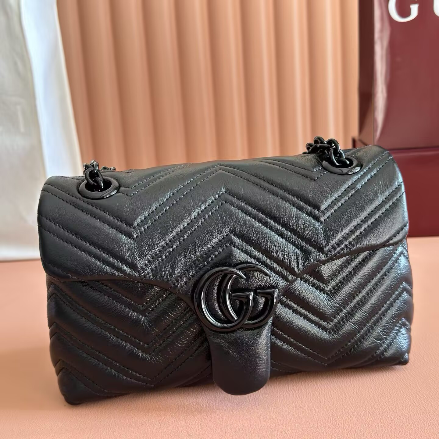 Gucci GG Marmont Small Shoulder Bag 23x17x9cm