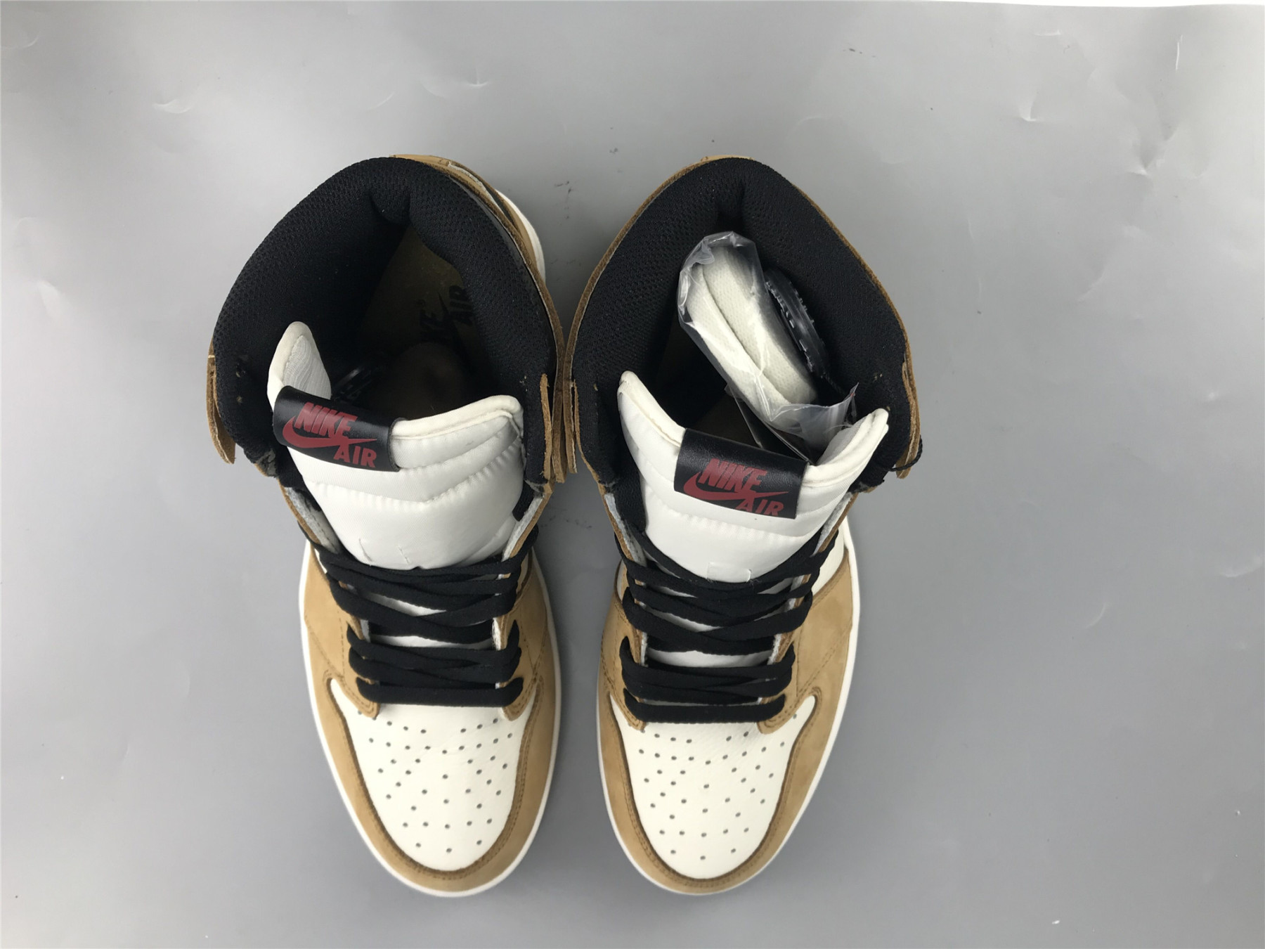 UA AIR JORDAN 1 RETRO HIGH OG "ROOKIE OF THE YEAR"