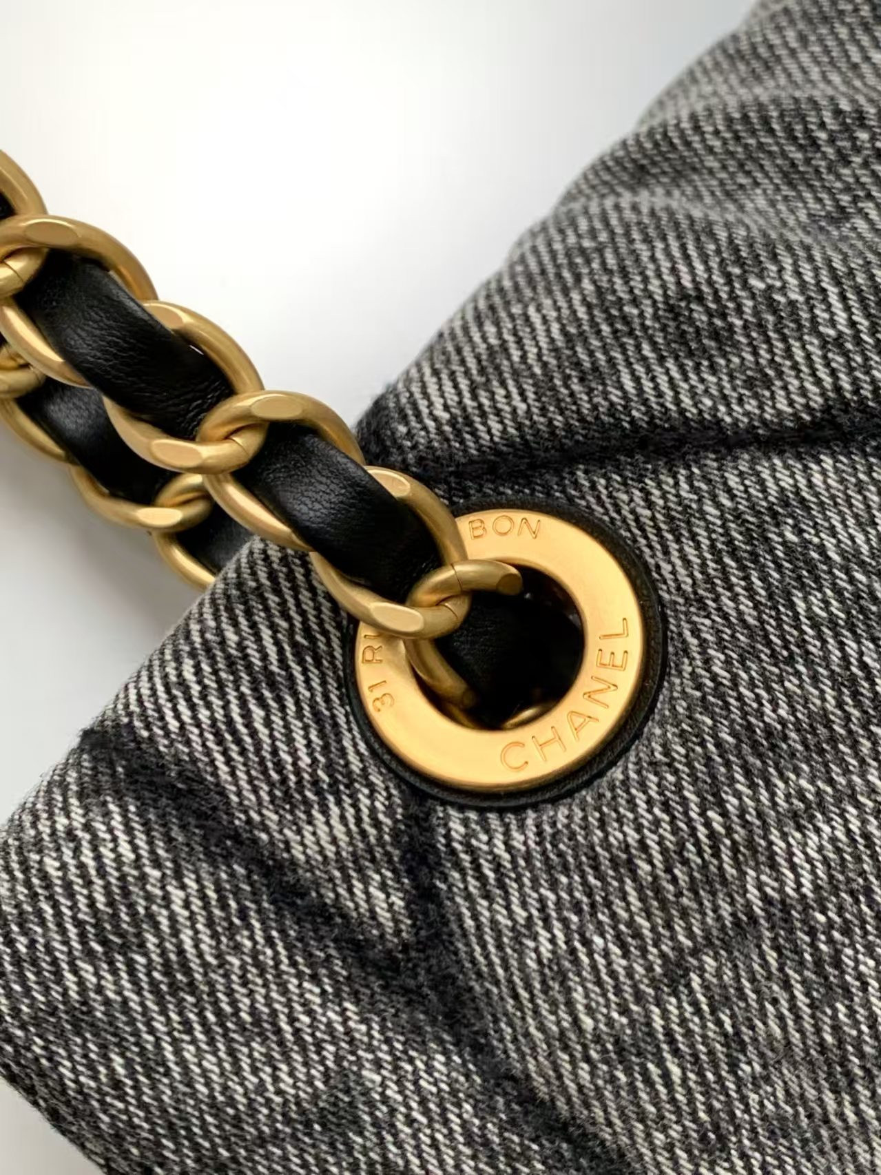 Ch**el Maxi Flap Bag  27x45x10cm