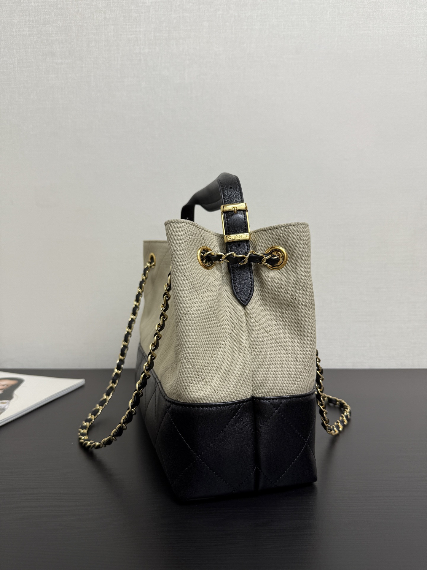 Chanel Hobo Bag 35x24x12cm