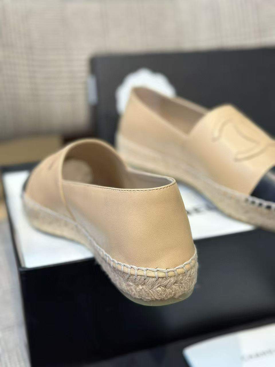 UA Ch**el ESPADRILLES