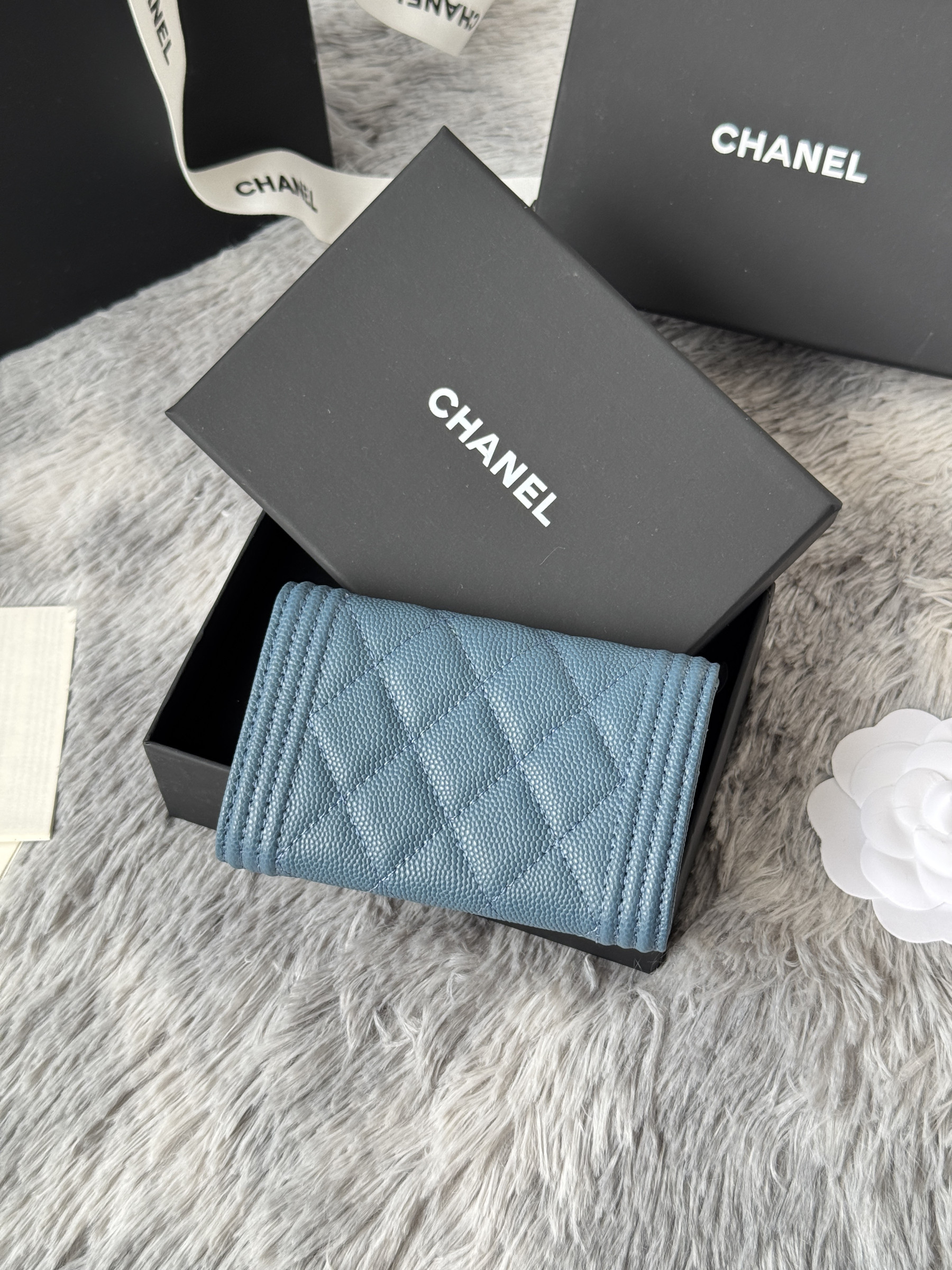 Ch**el boy Ch**el flap card holder a80603 7.5x11.3x2.1cm