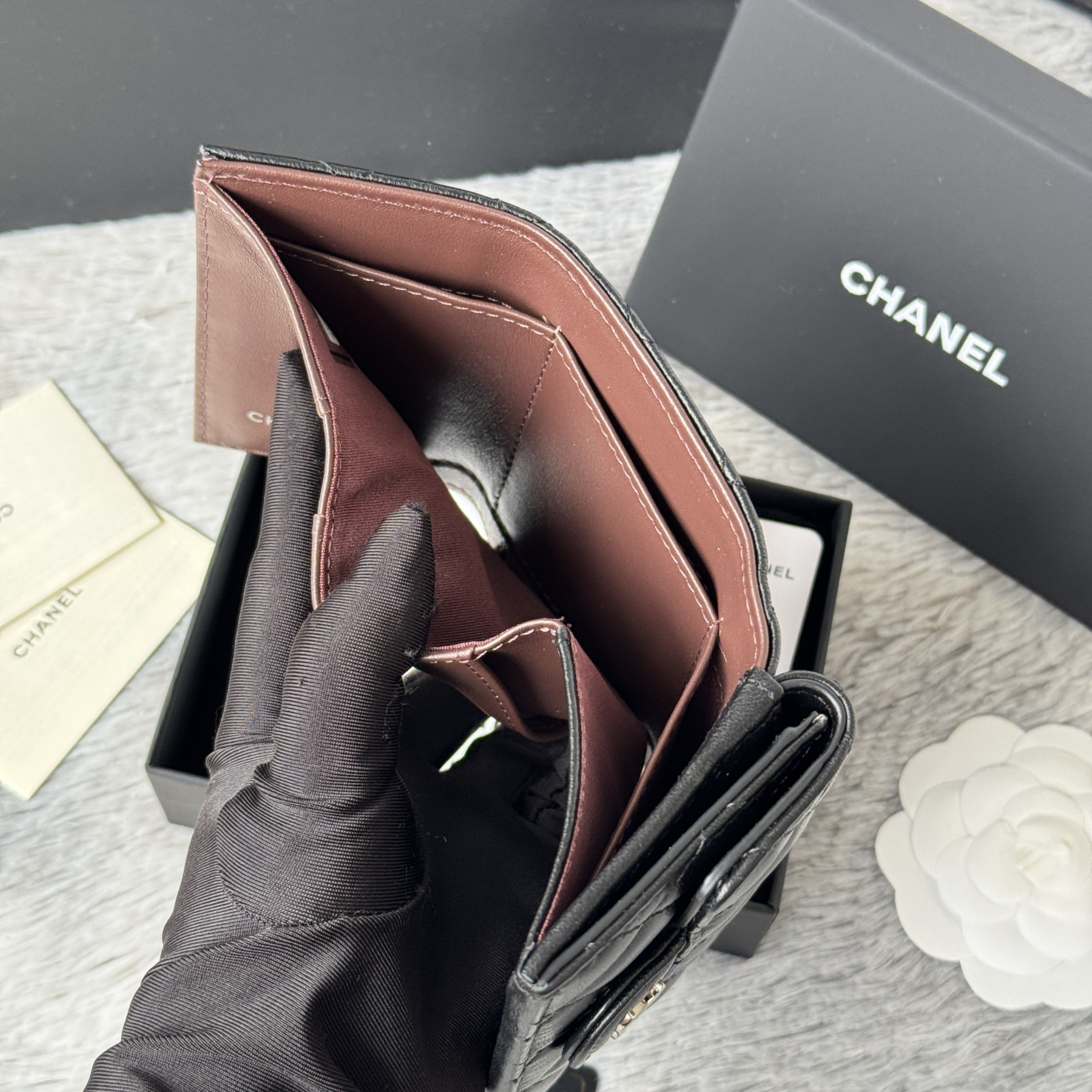 Ch**el card holder 10.5x7.5x3cm