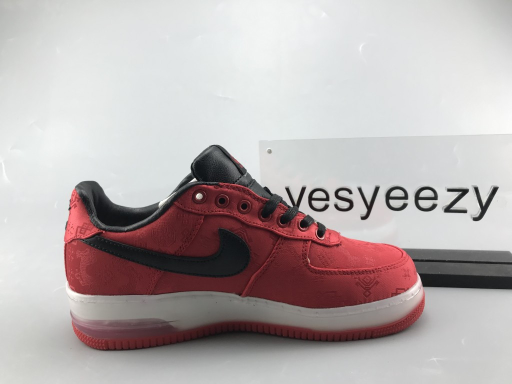 UA NIKE AIR FORCE 1 LOW 1WORLD CLOT