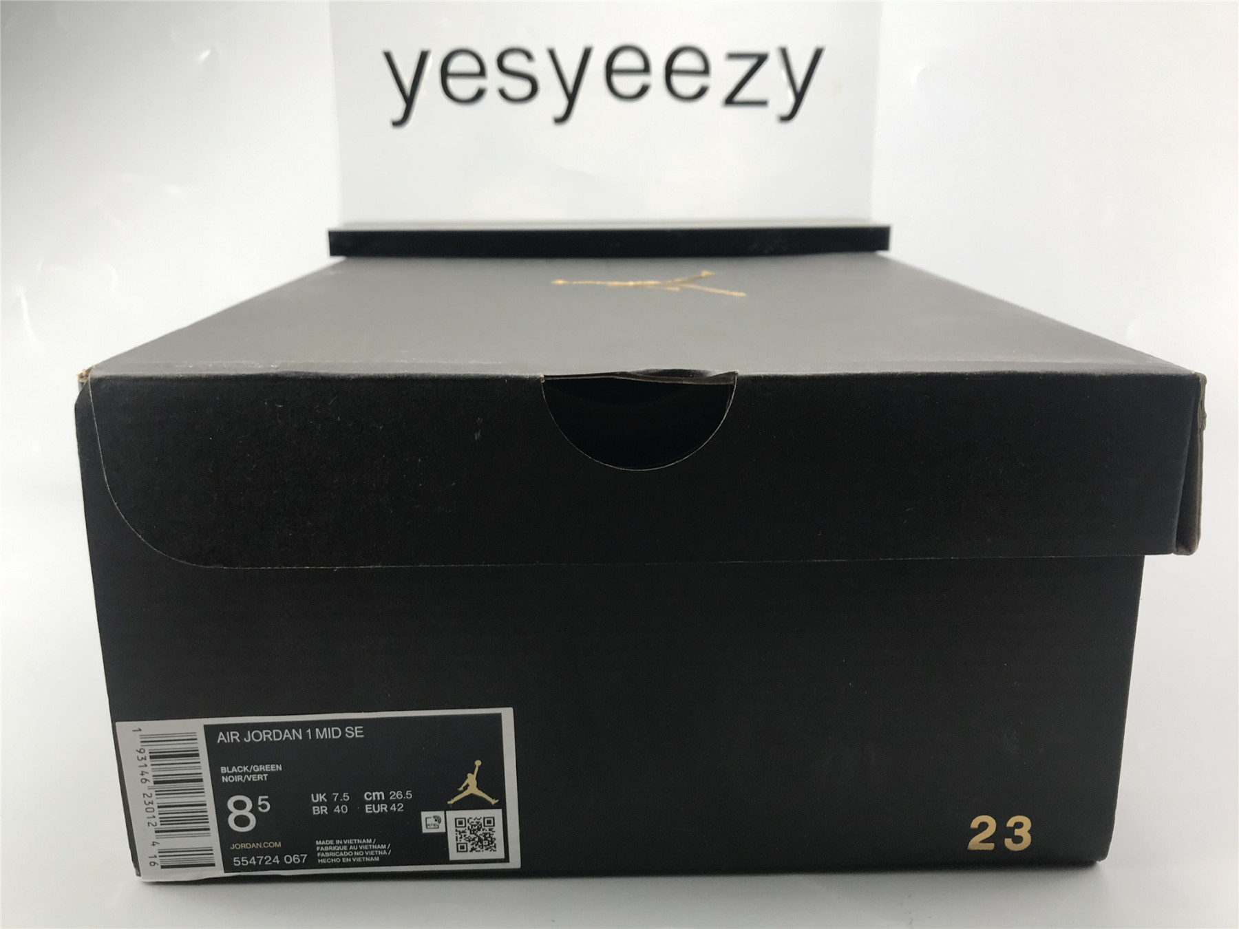 UA  AIR JORDAN 1 MID "PINE GREEN"