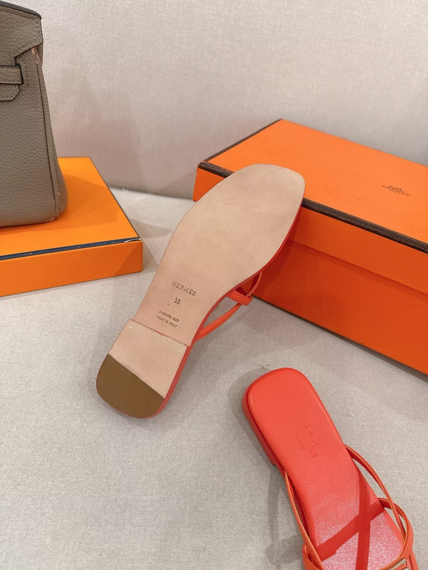 UA Hermès Miss Sandals