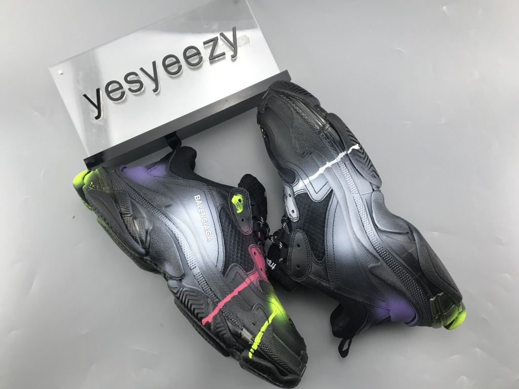 UA TRIPLE S TRAINERS COLORFUL