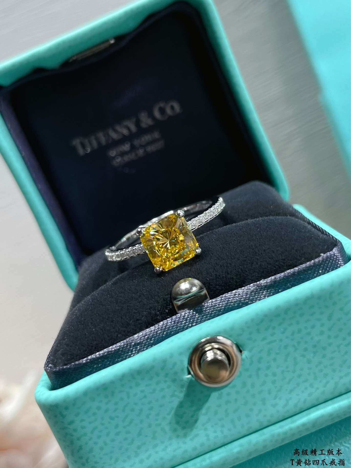 T*f*ny & Co. Four-Prong Yellow D1am0nd Solitaire Ring Ag925