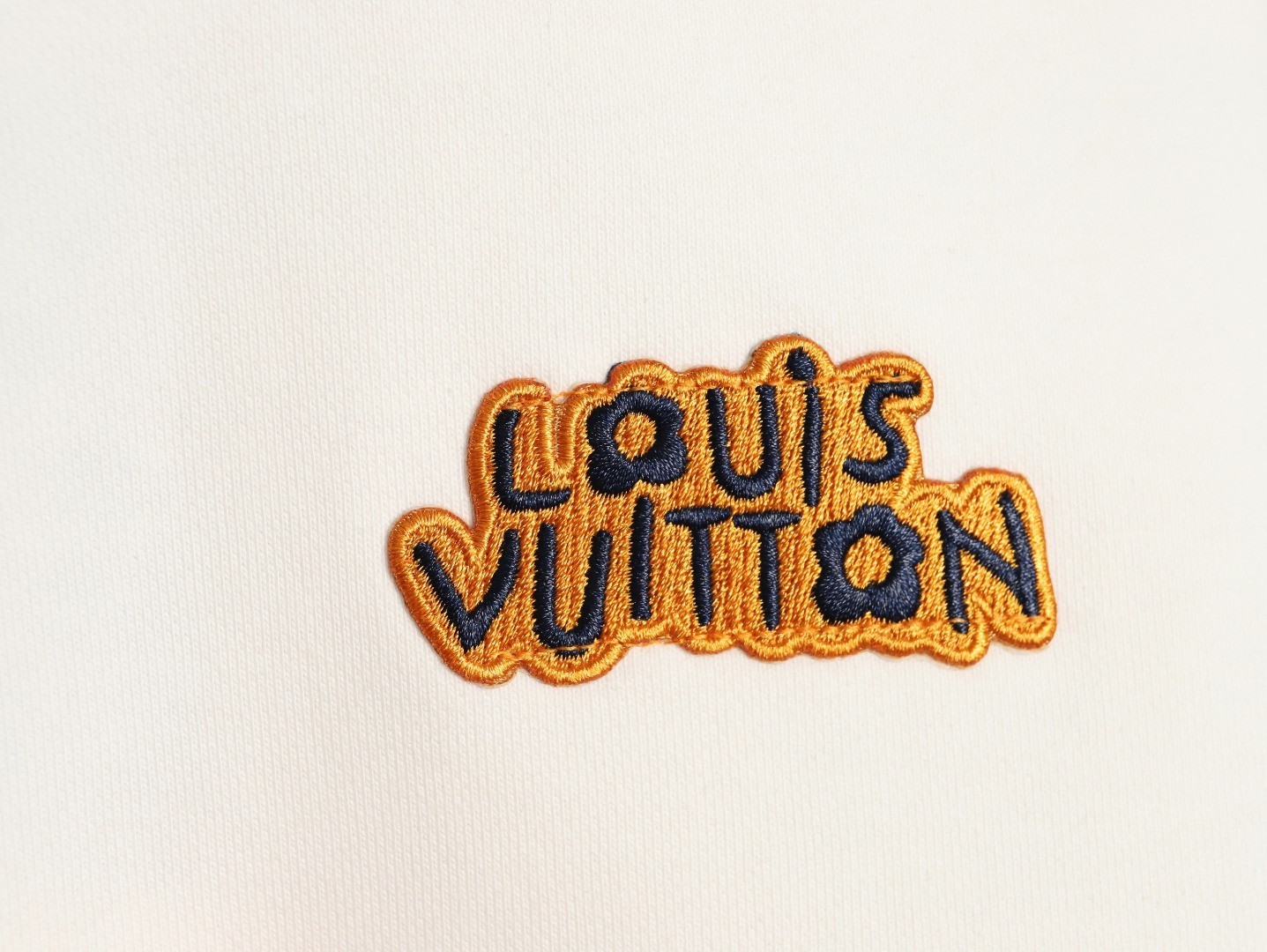 L0vis Vvtt0n LV 25FW Hoodies