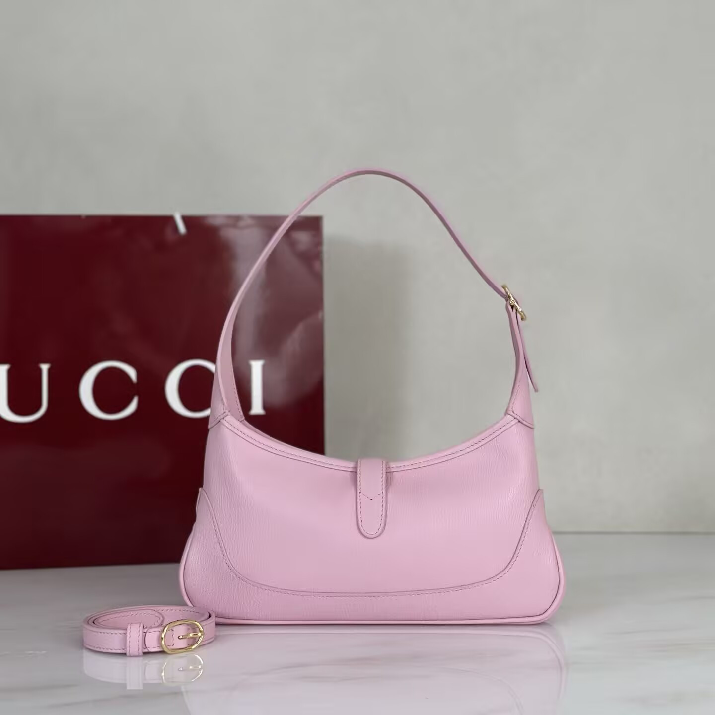 Gucci Jackie Slim Shoulder Bag 27x13x3.5cm