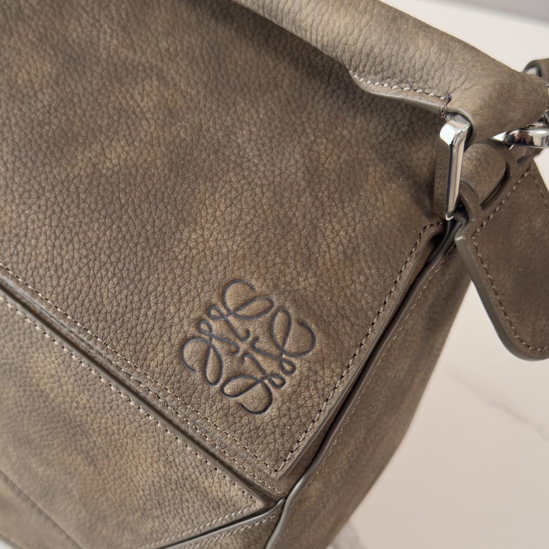 Loewe Featherlight Puzzle Bag in Grained Nubuck 33x21.5x14.7cm