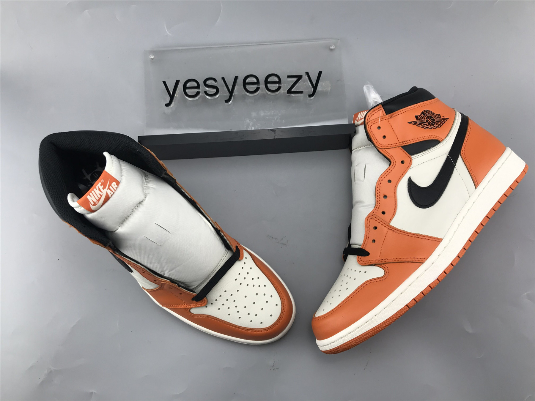 UA AIR JORDAN 1 RETRO HIGH OG "SHATTERED BACKBOARD AWAY"