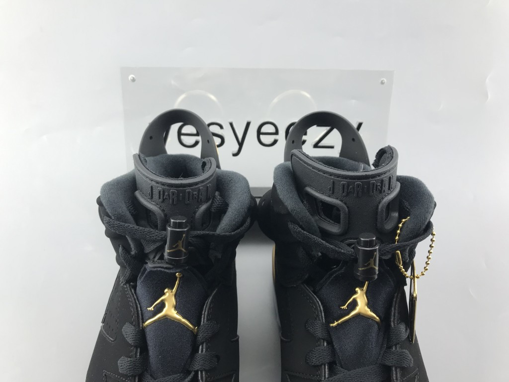 UA AIR JORDAN 6 DMP DEFINING MOMENTS