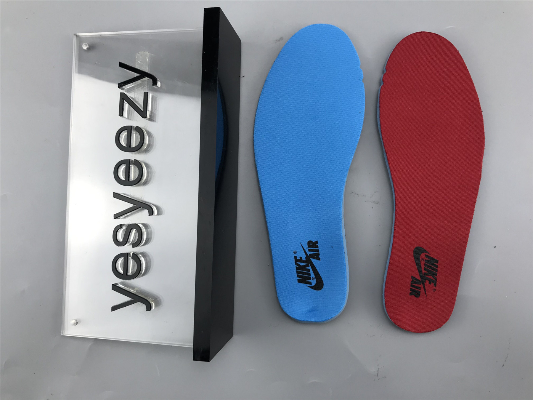 UA WMNS AIR JORDAN 1 HIGH OG "UNC TO CHICAGO"