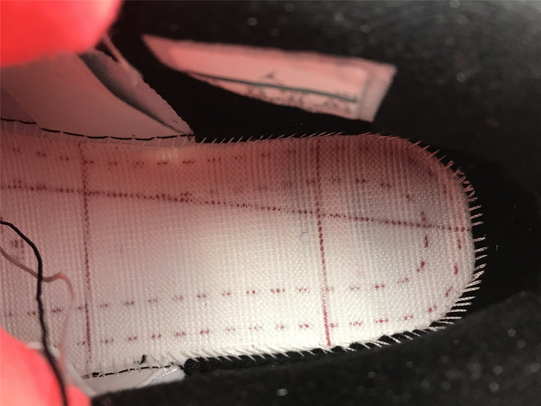 UA AIR JORDAN 4 RETRO "PALE CITRON"