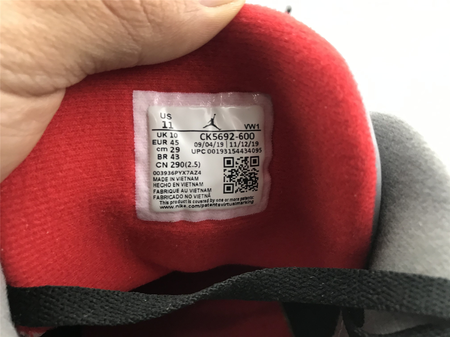 UA AIR JORDAN 3 RETRO SE "CHICAGO ALL-STAR"