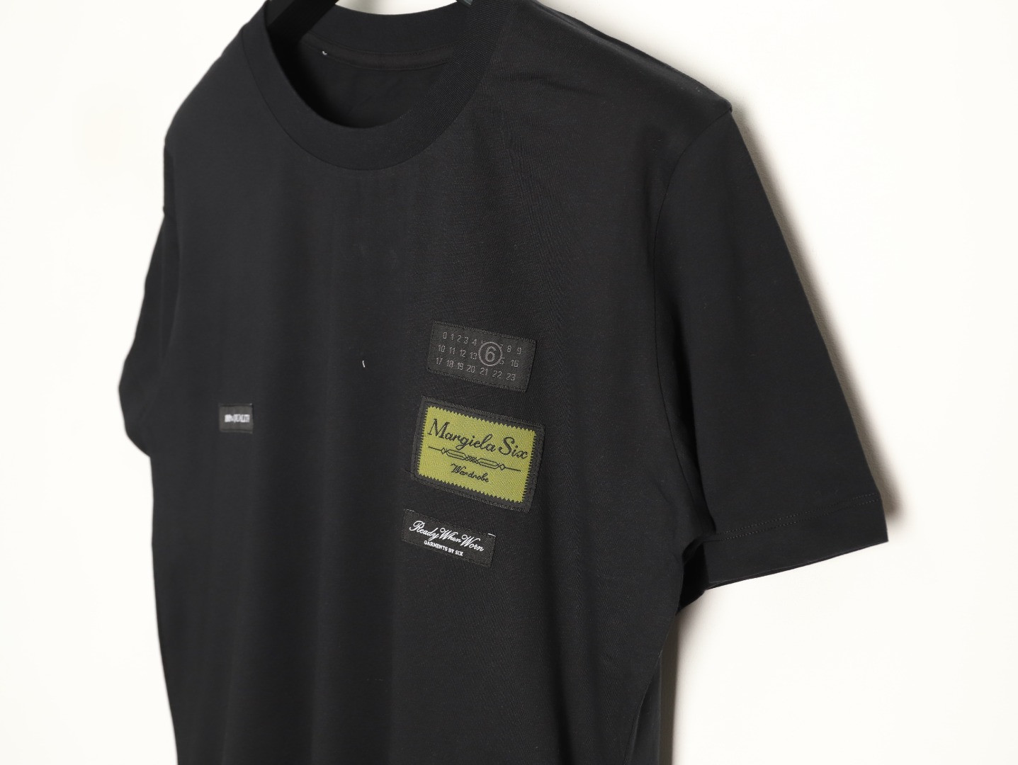 MAISON MARGIELA MM6 Short-sleeved T-shirt