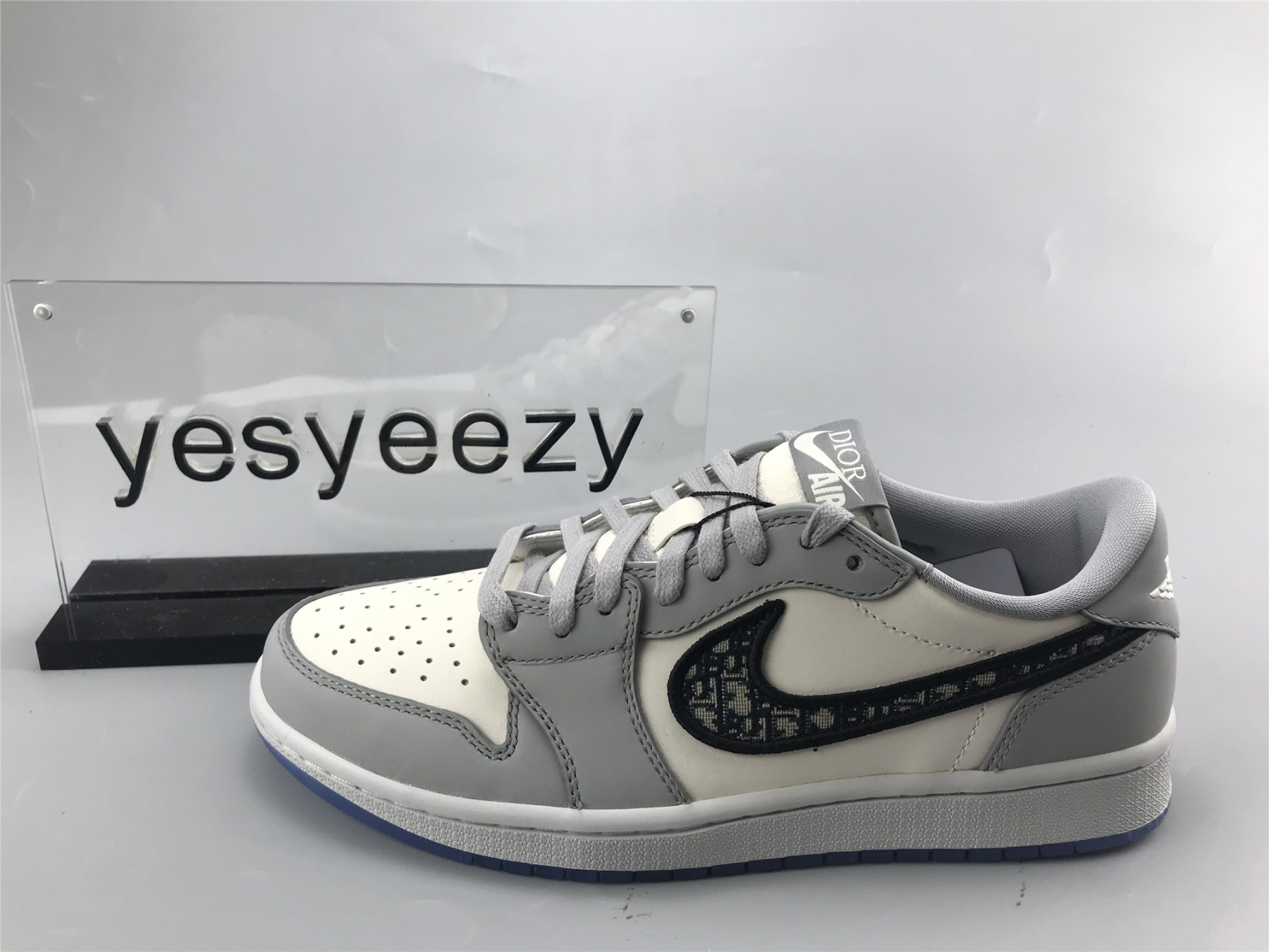 UPDATED TOP UA AIR JORDAN 1 RETRO LOW X DR