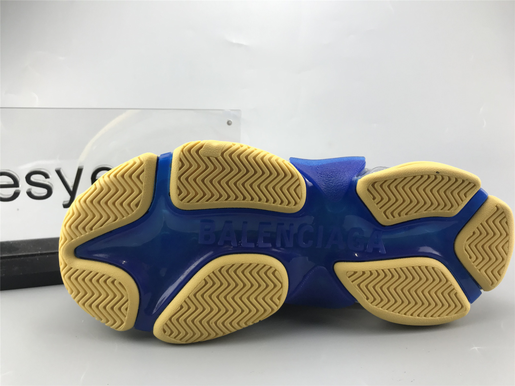 UA TRIPLE S CLEAR SOLE SNEAKER BLUE AND RED