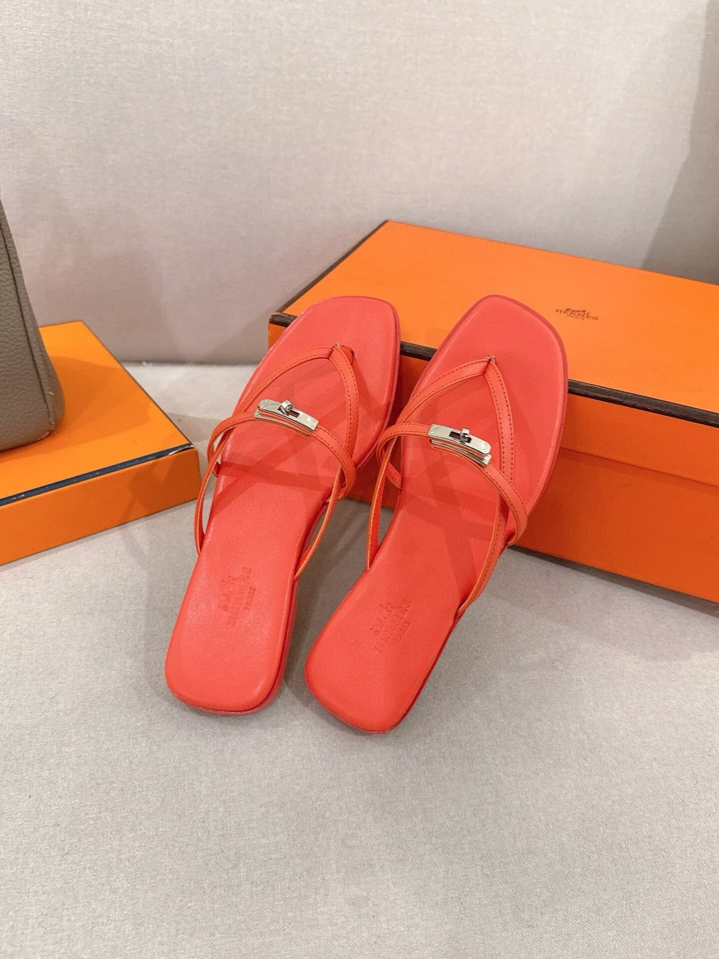 UA Hermès Miss Sandals