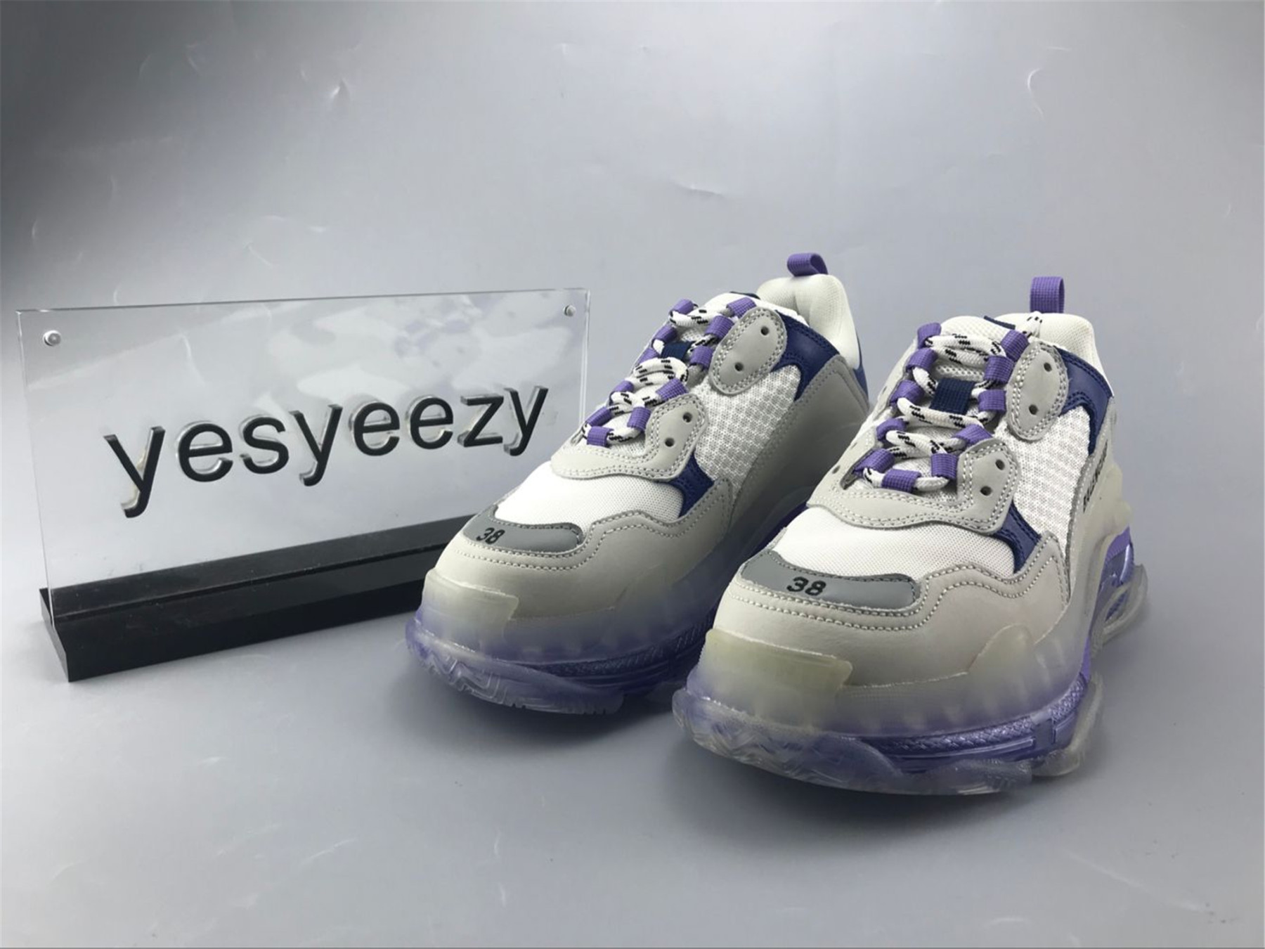 UA TRIPLE S CLEAR SOLE SNEAKER WHITE PURPLE