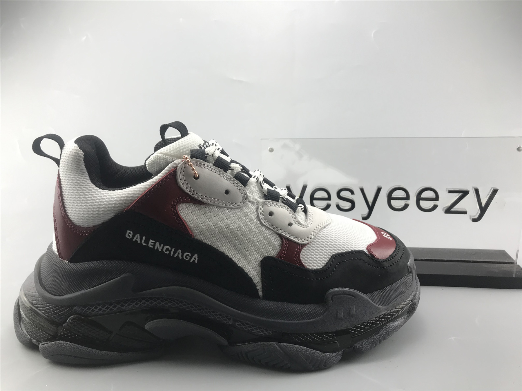 UA TRIPLE S SNEAKER BLACK BROWN RED