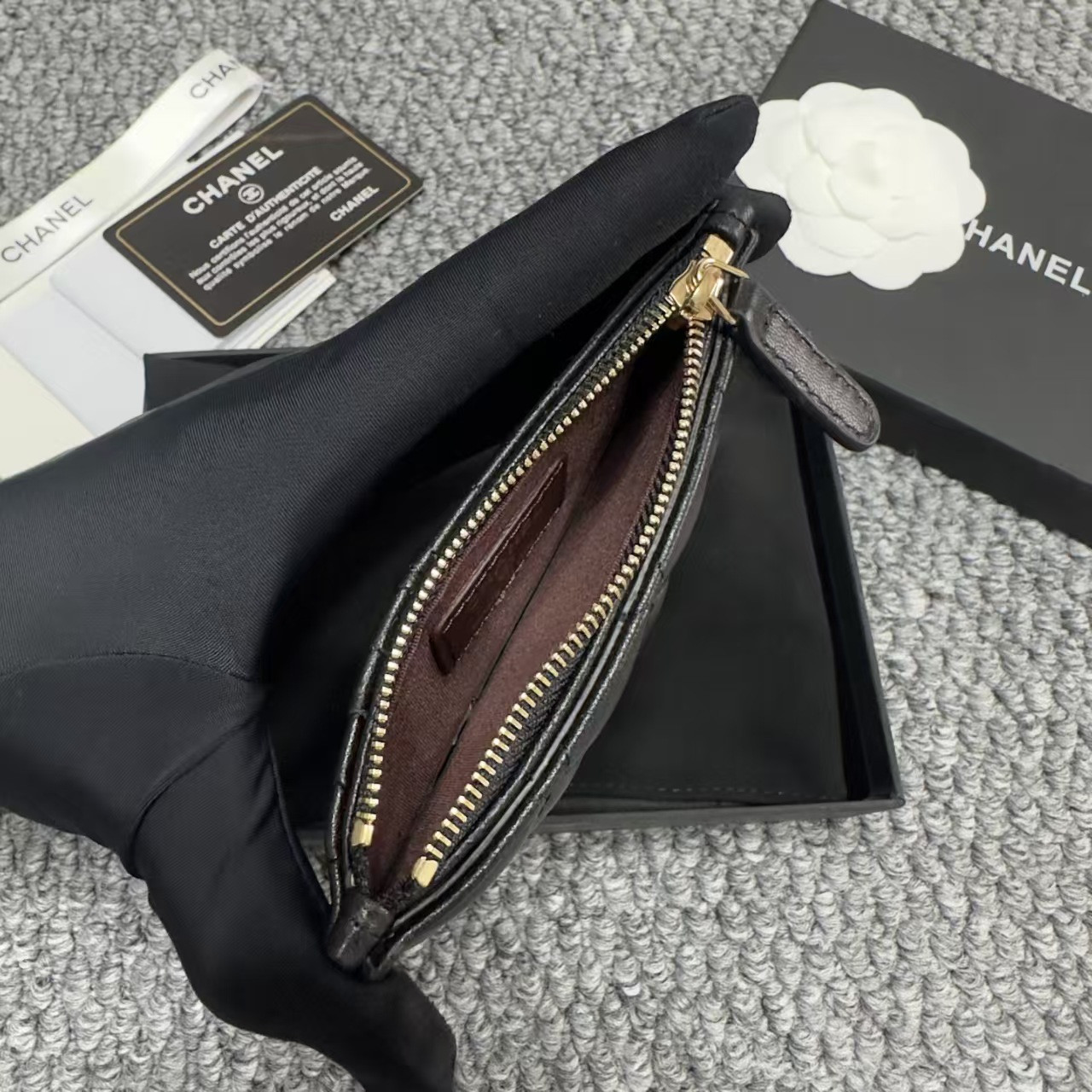 Ch**el classic quilted card holder/coin purse