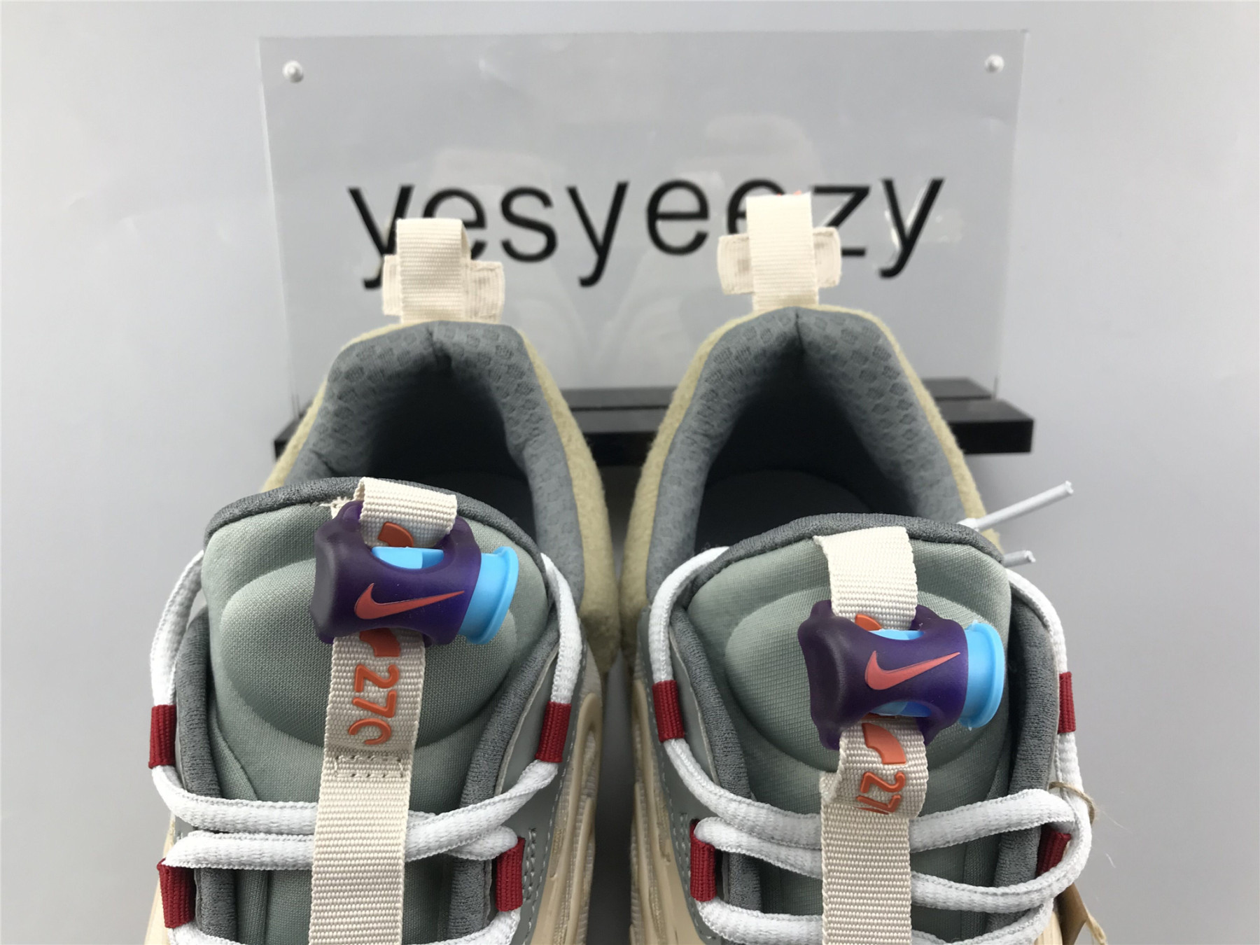 UA TRAVIS SCOTT X AIR MAX 270 REACT