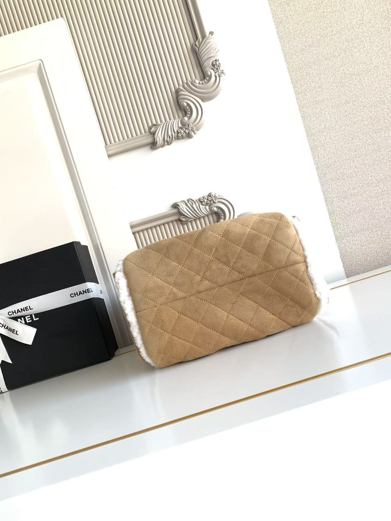 Ch**el 25c bucket bag 30x26x14cm