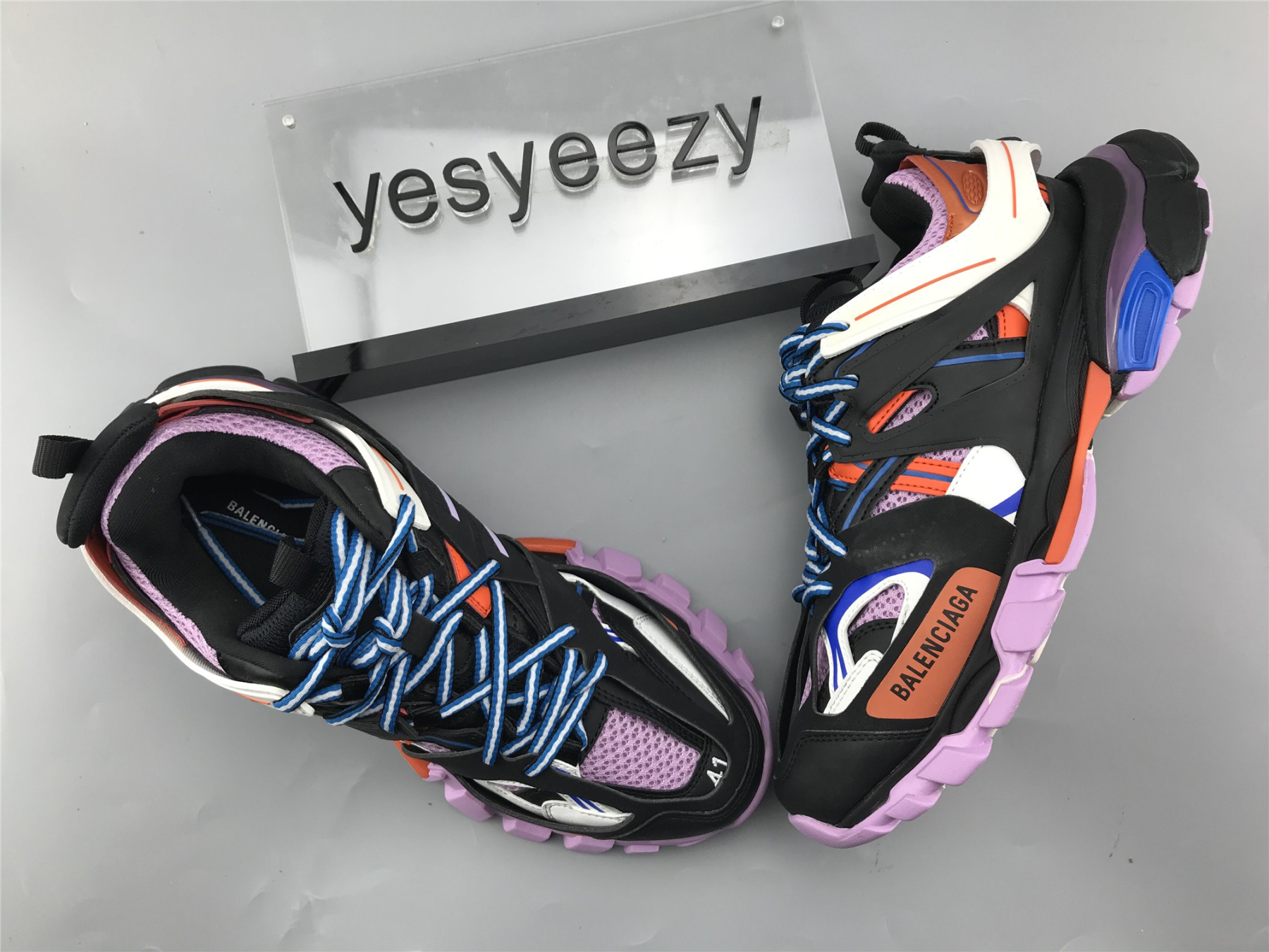 UA TRACK SNEAKER IN ROSE AND ORANGE MESH AND NYLON
