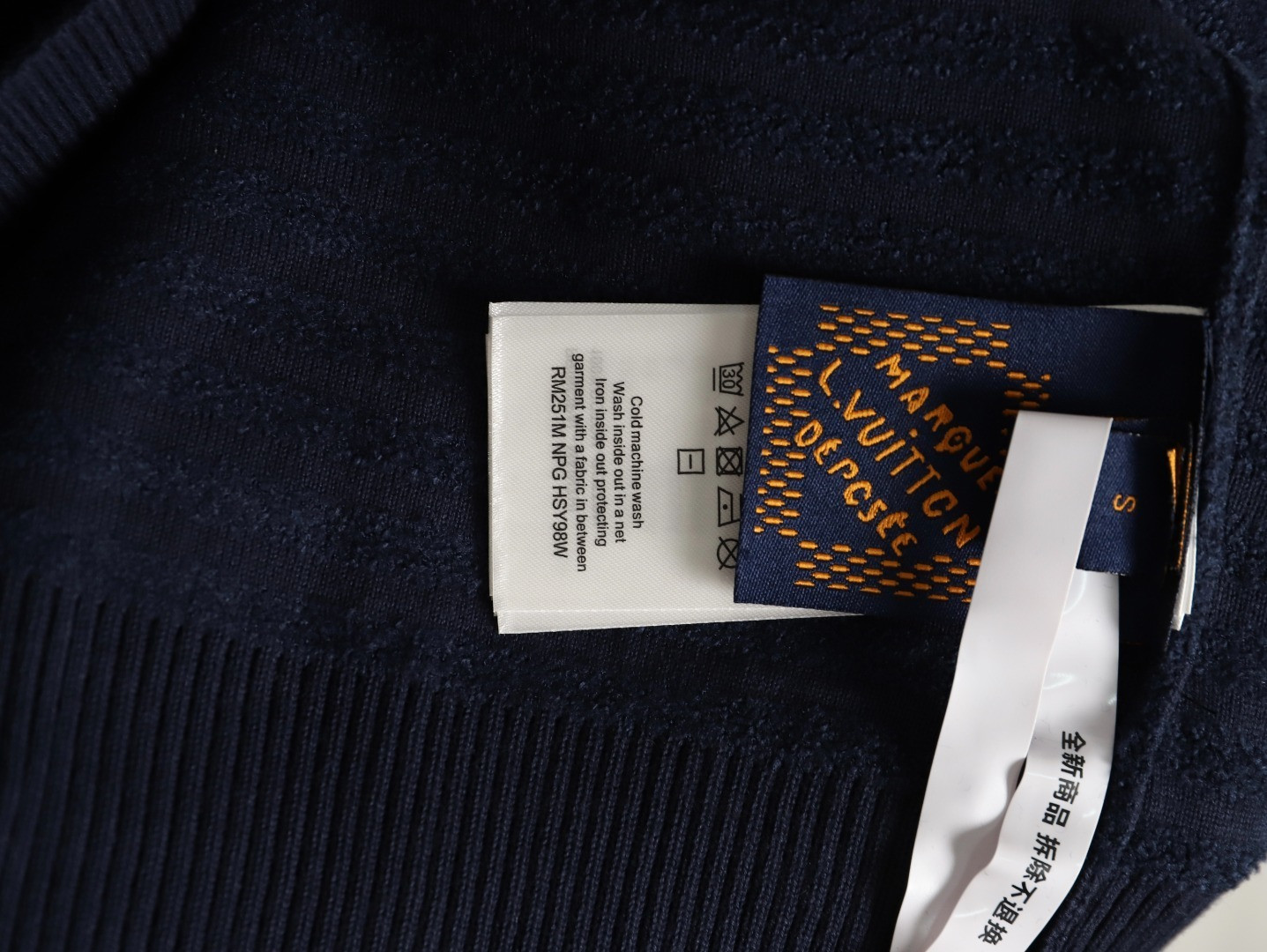 L0vis Vvtt0n Knitting Hoodies