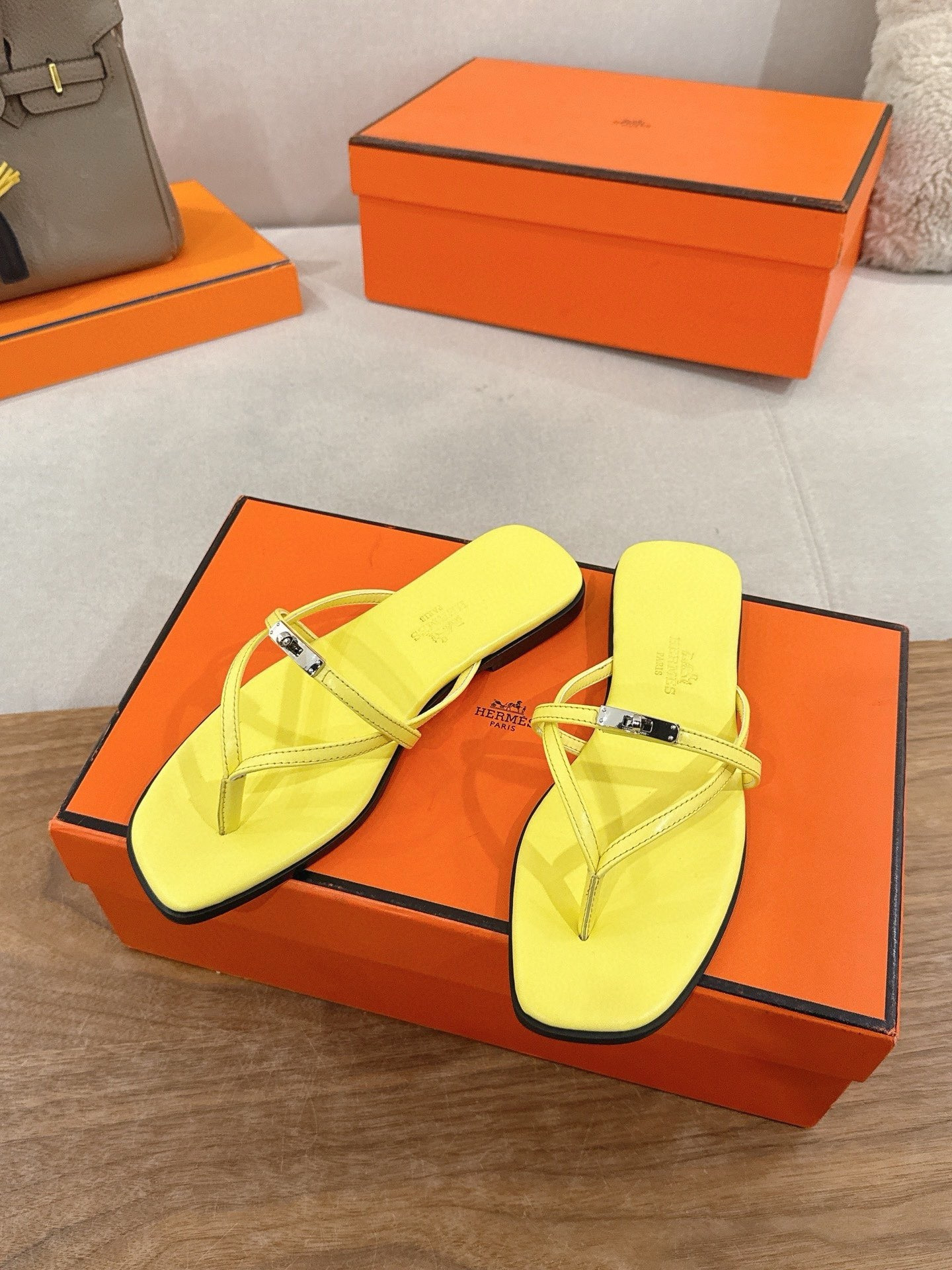 UA Hermès Miss Sandals