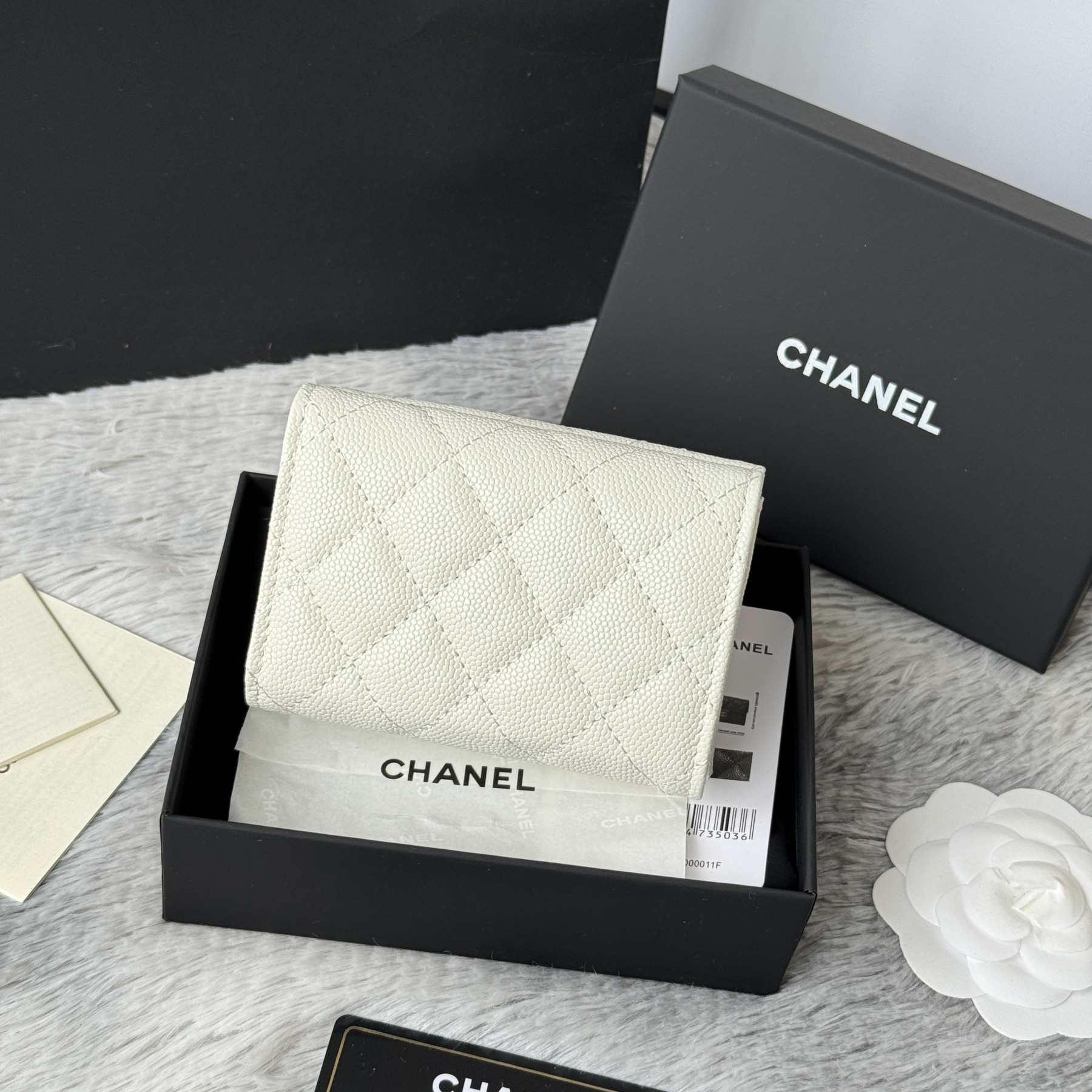 Ch**el card holder 10.5x7.5x3cm