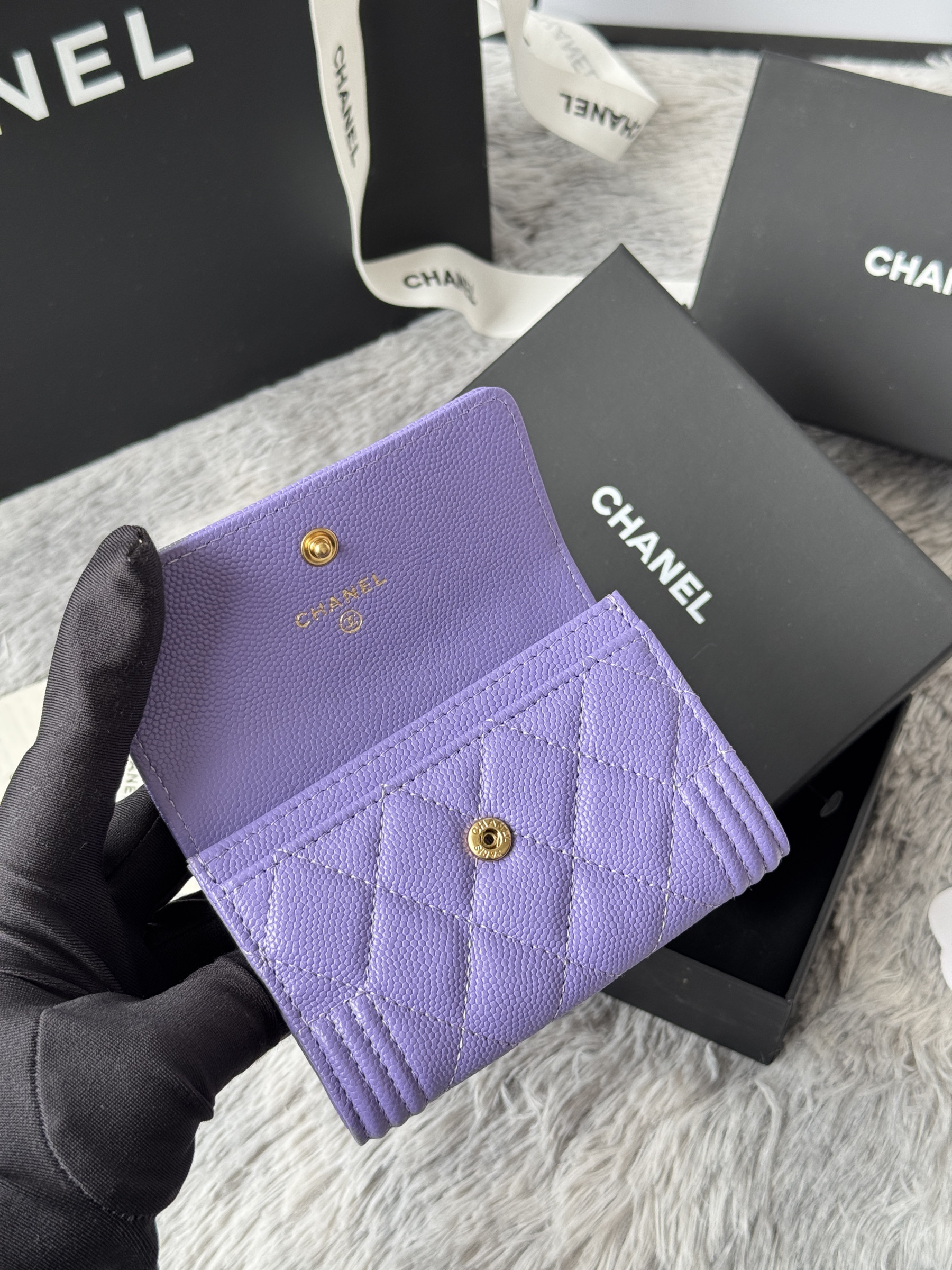 Ch**el boy Ch**el flap card holder a80603 7.5x11.3x2.1cm