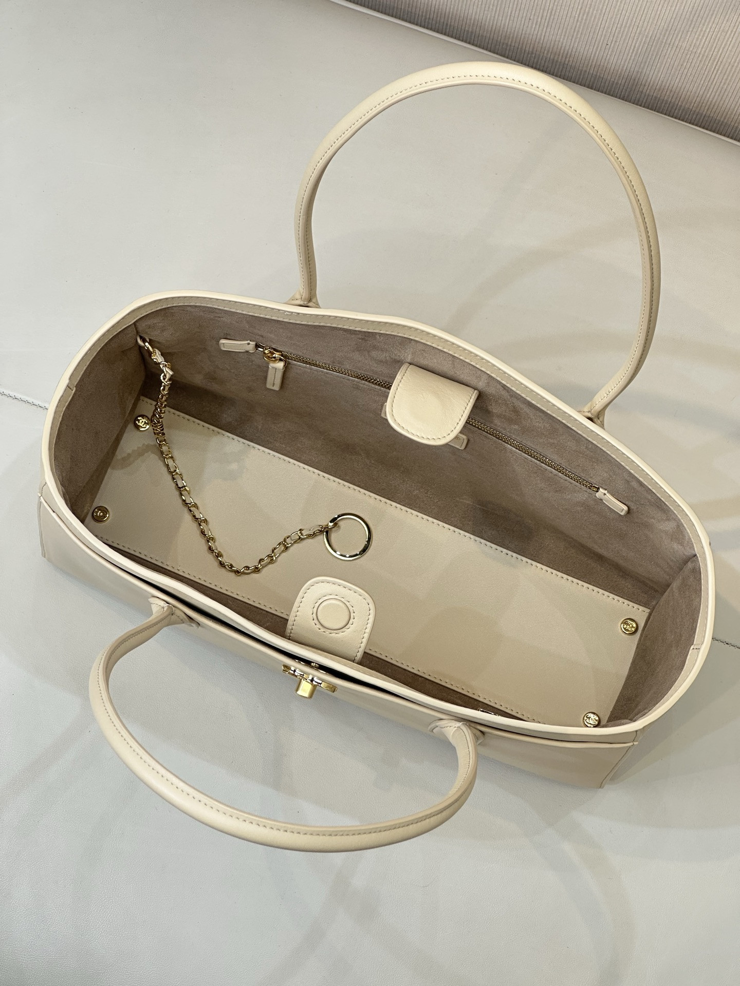 Ch**el tote apricot bag 35x20x13cm